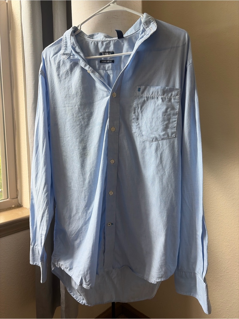 IZOD Light Blue Men's Casual Button-Down Shirt